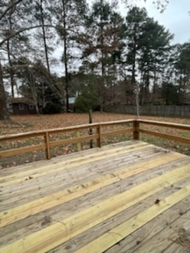 Foto del edificio - 301 Abbott Dr