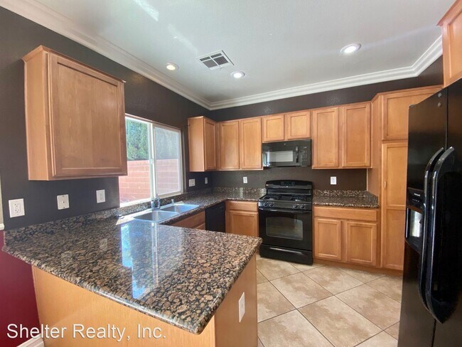 Building Photo - 4 br, 2.5 bath House - 10292 Caverns Mouth...