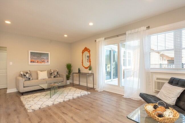 Interior Photo - Radnor Preserve