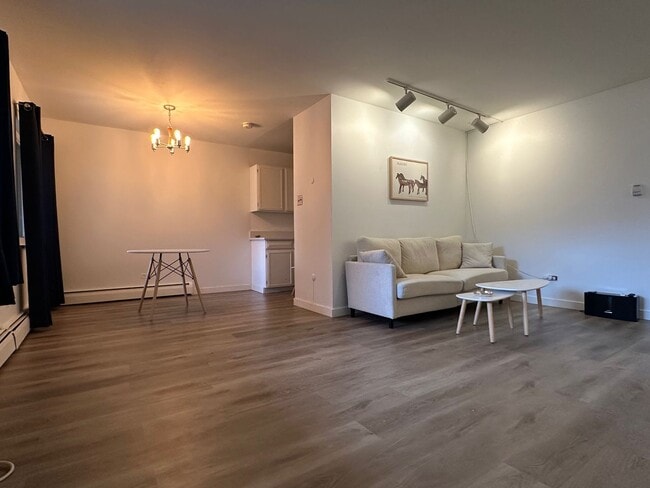 Photo - One Bedroom Apartment Near CU Available Now!