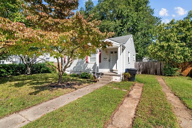 Photo - 3002 Woodrow St House