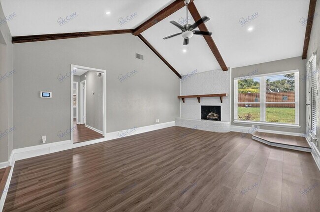 Building Photo - 5708 Stone Dr