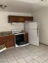 Building Photo - 5148 Greene Ln