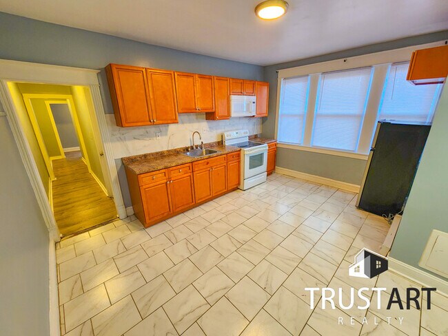 Building Photo - 2 bedroom apartment in Frankford