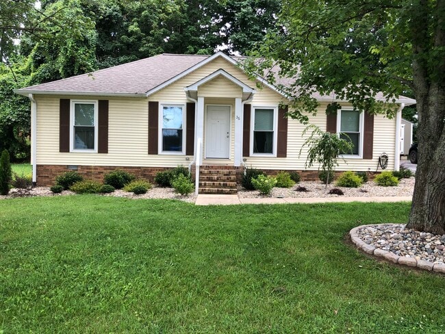 Front Yard - 36 W Paris St