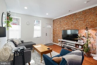 Building Photo - 2225 Titan St