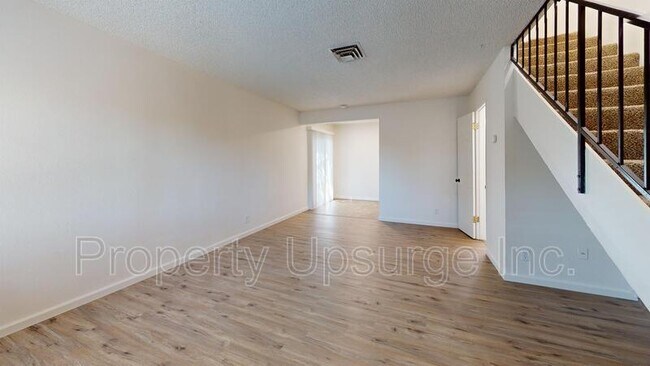 Foto del edificio - 1506 Lake Blvd