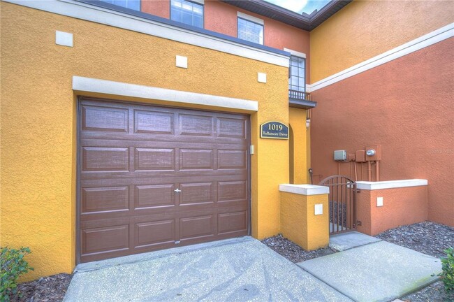 Foto del edificio - 1019 Tullamore Dr