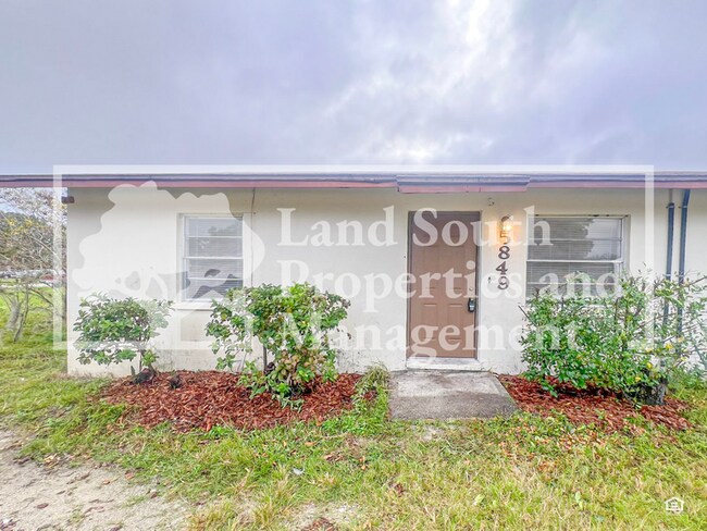 Foto del edificio - 5849 N Daughtery Rd