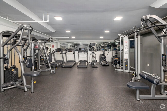 Fitness Center - Seventy1Hundred