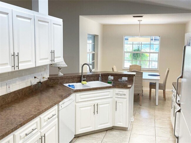 Foto del edificio - 1012 Laurel Ave