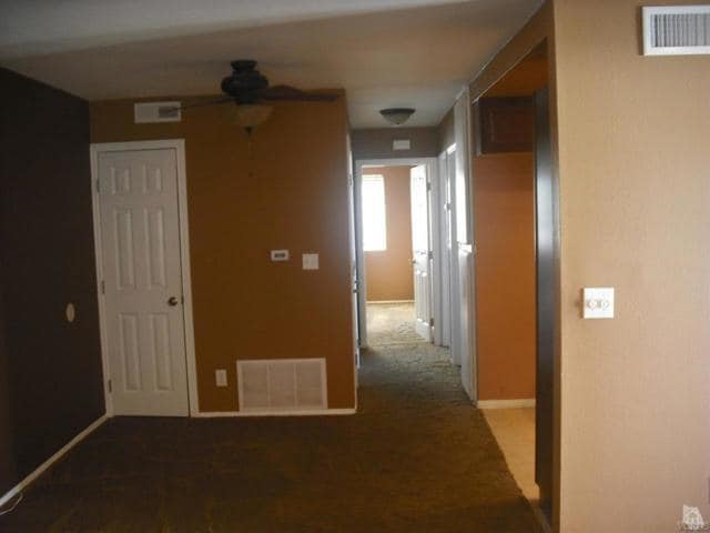 Building Photo - 2617 Sextant Ave