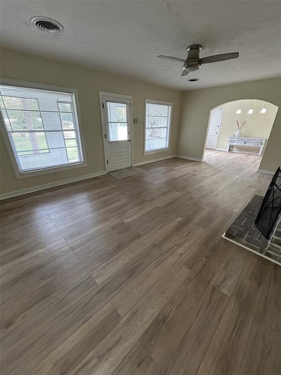 Foto del edificio - 17024 County Rd 450a