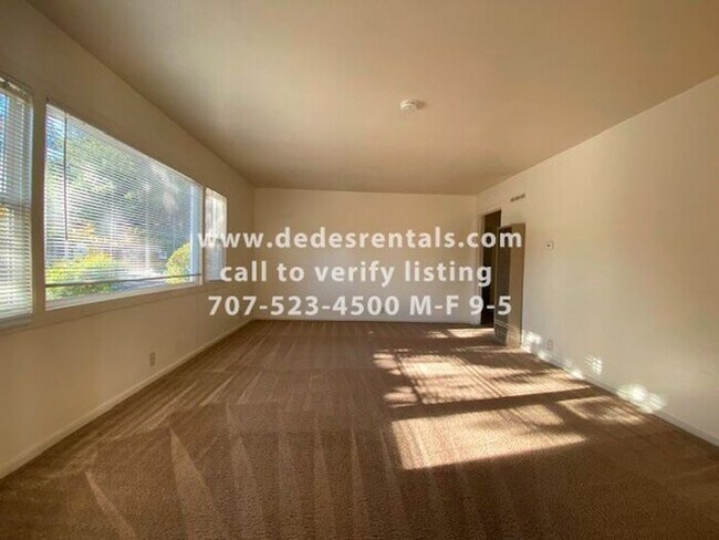 Building Photo - 2108 Franklin Ave