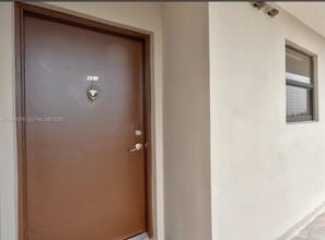 Building Photo - 10155 NW 9th St Cir