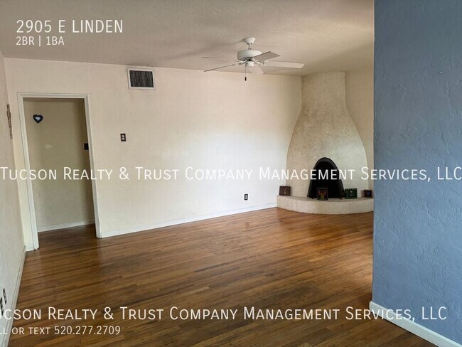 Foto del edificio - 2905 E LINDEN-