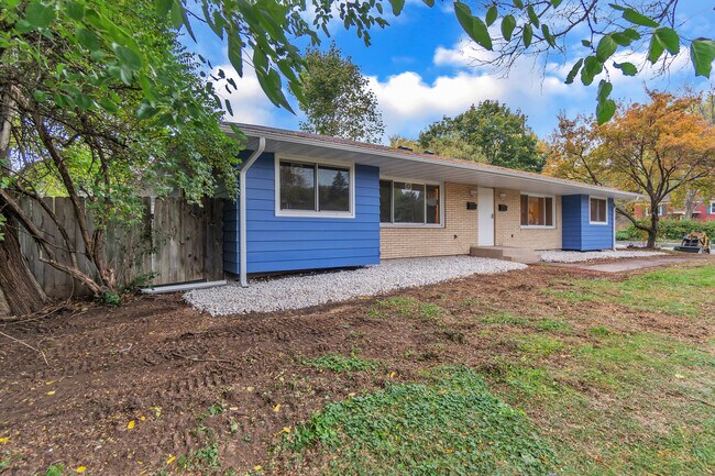 Front of house 2 - 6315 Ford St