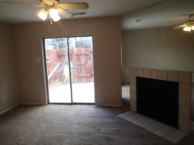 Foto del edificio - 12661 Windsor Village Dr