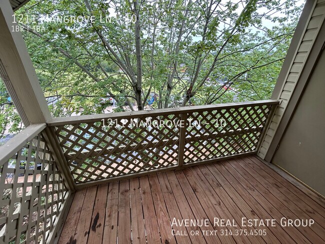 Foto del edificio - 1211 Mangrove Ln