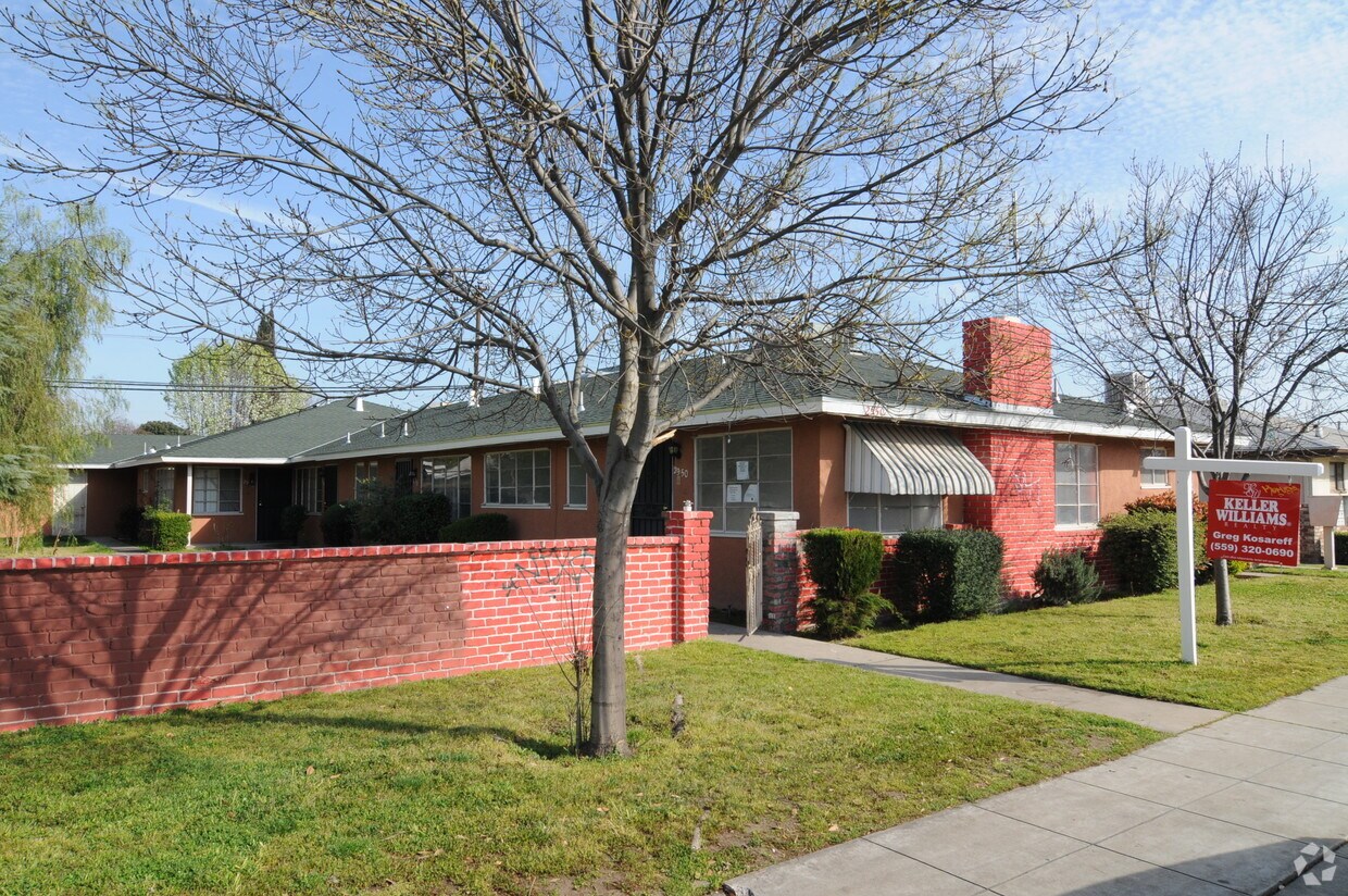 Primary Photo - 2950 N 1st St