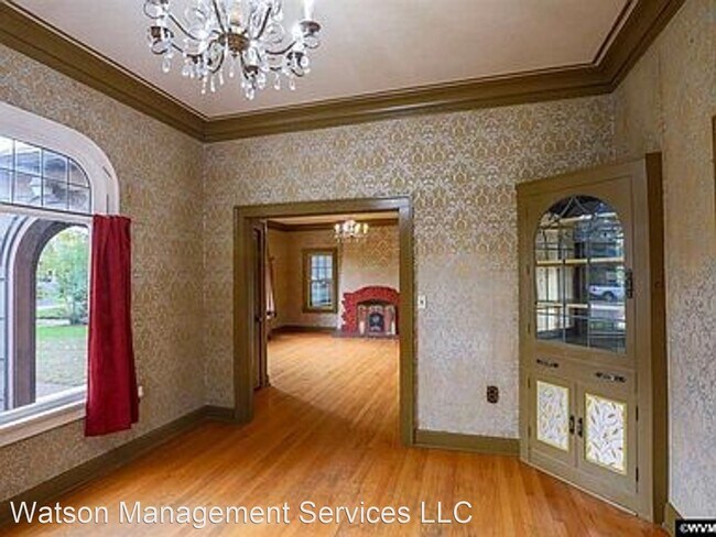 Building Photo - 5 br, 3 bath House - 326 SW 8th