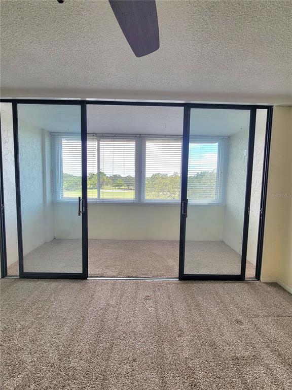 Building Photo - 2615 Cove Cay Dr