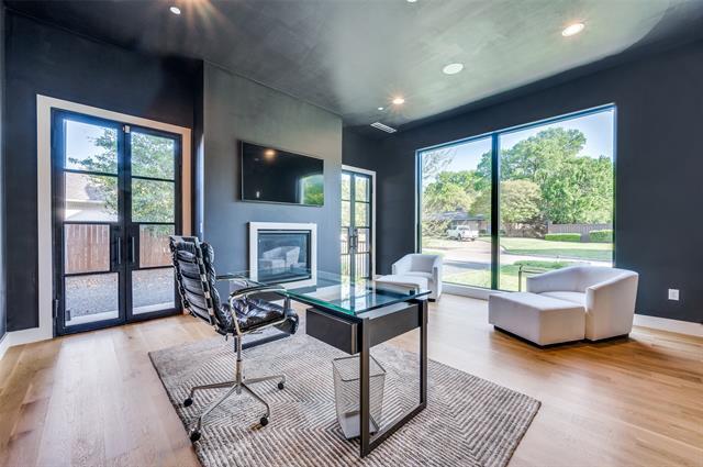 Foto del edificio - 4215 Nashwood Ln