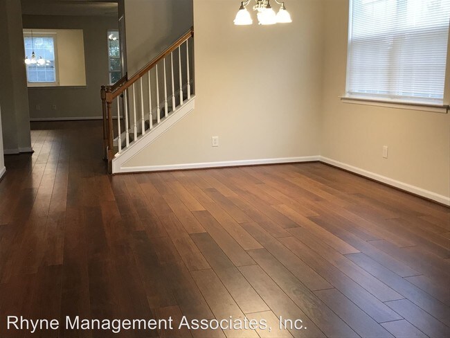 Building Photo - 611 Prairie Meadows Ct