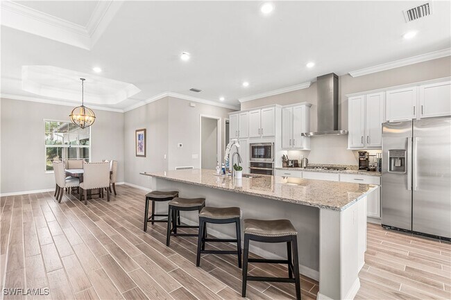 Foto del edificio - 43226 Greenway Blvd