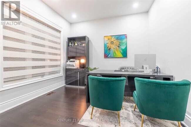 Photo du bâtiment - 82 Leparc Rd