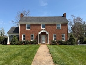 Building Photo - 4102 Peakland Pl