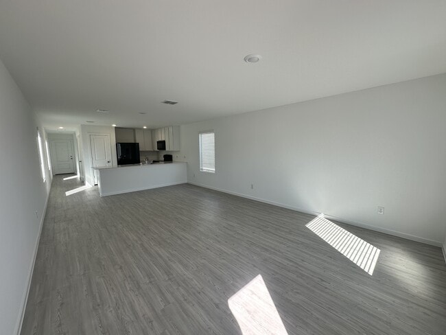 Foto del edificio - 905 Blue Heron Dr