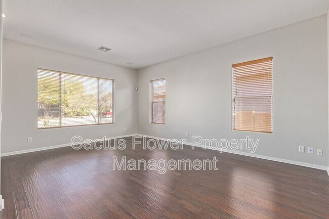 Building Photo - 1791 W Maplewood Pl