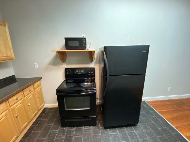 Foto del edificio - 1 bed apartment in Red Bank!