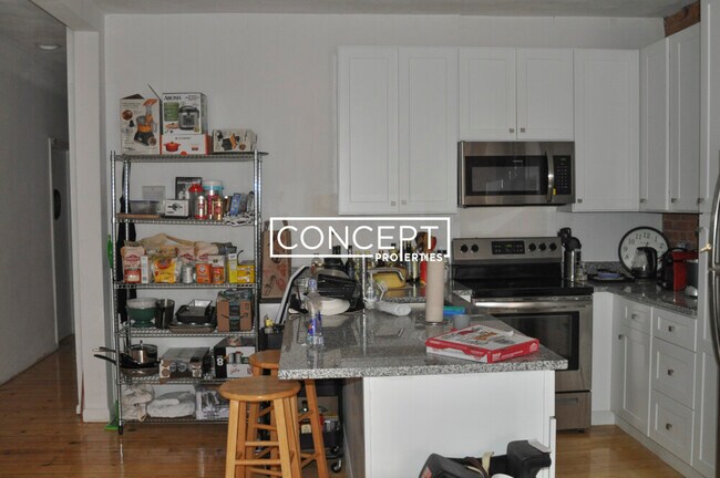 Building Photo - 610 Columbus Ave