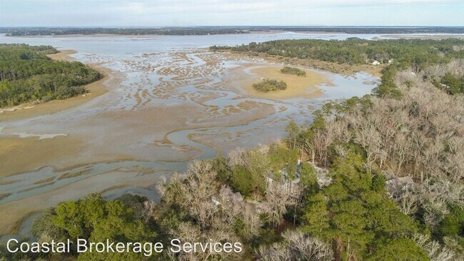 Building Photo - 3 br, 3.5 bath House - 45 Spartina Crescent