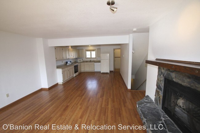 Building Photo - 2 br, 1.5 bath House - 9123 Cranberry St