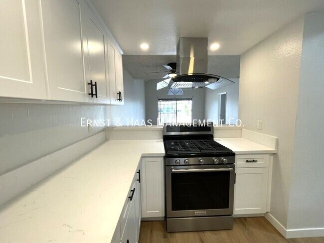 Building Photo - 3500 Linden Ave