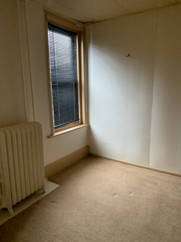 2550 Kutztown Rd Unit 2R, Reading, PA 19605 Room for Rent in Reading