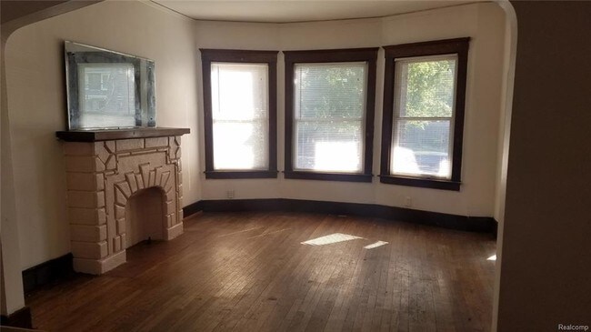 Foto del edificio - 1076 N Rademacher St