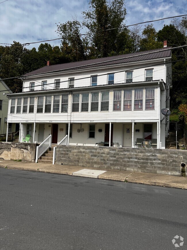 Apartments For Rent in Shamokin PA 3 Rentals