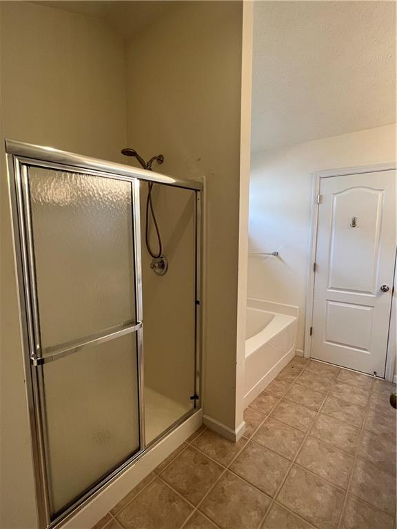 Foto del edificio - 324 White Oak Way