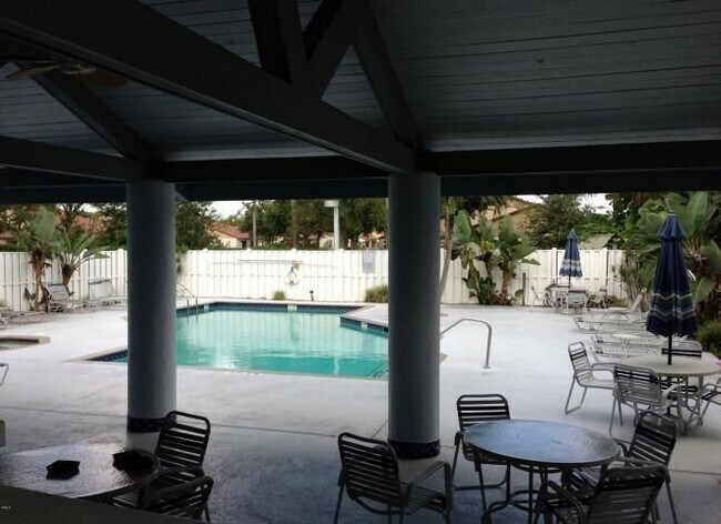 Building Photo - 9810 Nickels Blvd