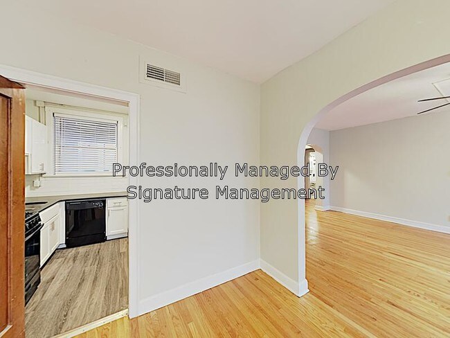 Foto del edificio - 2111 Eastern Pkwy