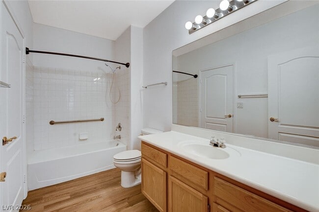 Foto del edificio - 700 Carnegie St