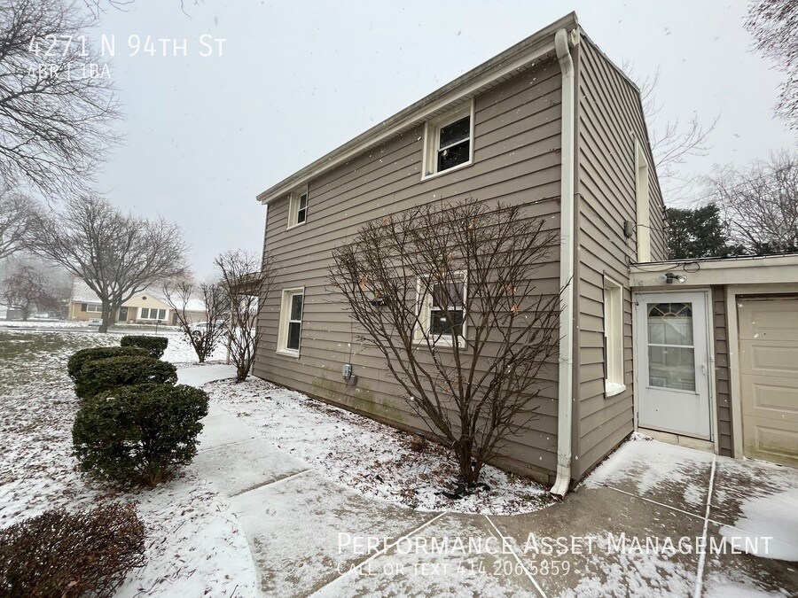 Beautiful 4BR single family home in Wauwat... House Rental in