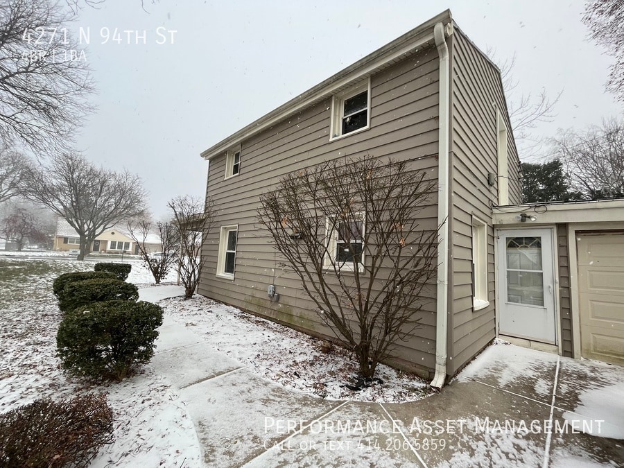 Beautiful 4BR single family home in Wauwat... House Rental in