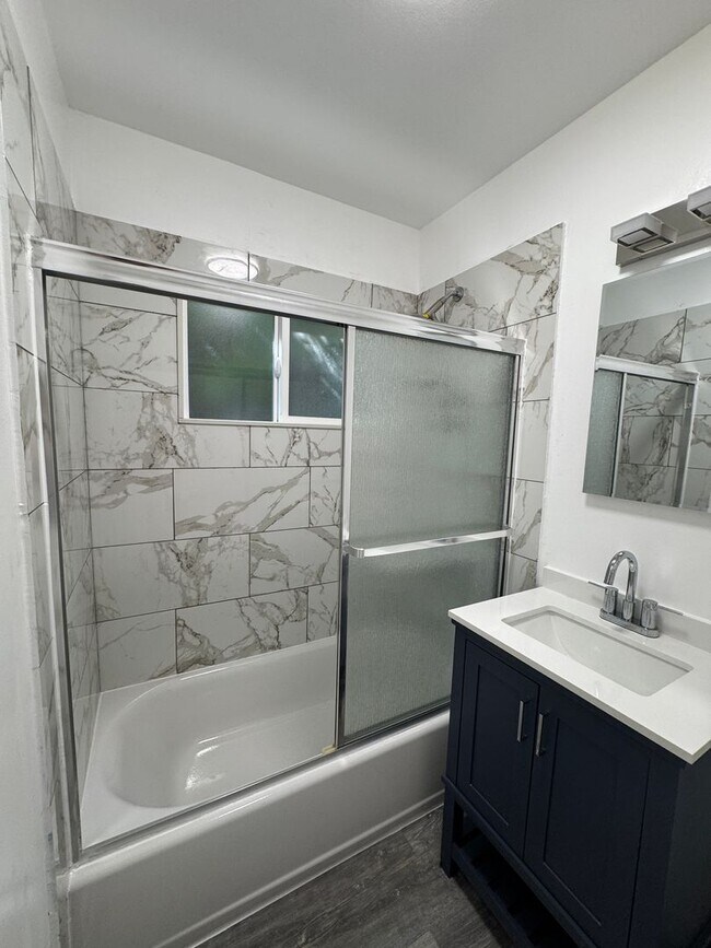 Foto del edificio - Charming 2bd 1ba