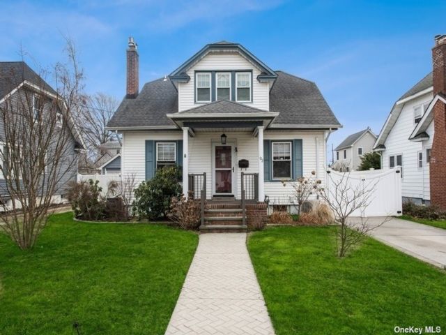 Foto principal - 93 Gregory Ave