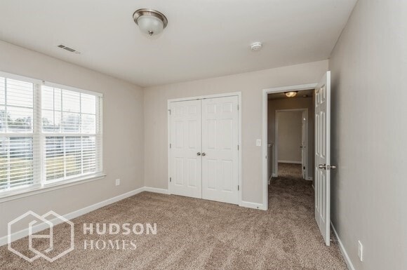 Foto del edificio - SELF TOUR NOW! - 2435 Summer Meadow Ct, Ch...